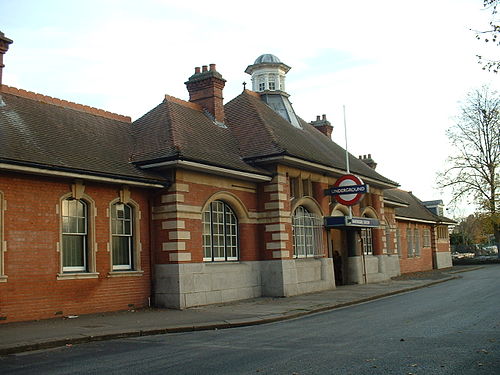 Barkingside tube station